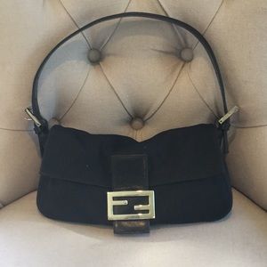 Black Fendi Baguette w/Dustbag